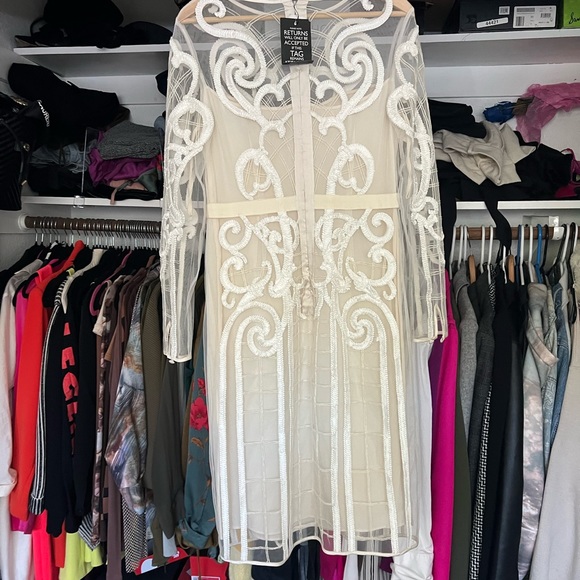 Temperley London Catroux Embroidered layered Tulle ivory cream dress 8 - Picture 15 of 16